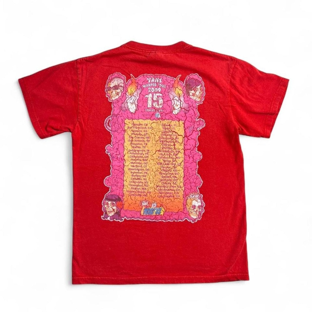 Vans Warped Tour 2009 Red Band Tee Size Small Gildan Festival Punk Emo - Picture 2 of 7